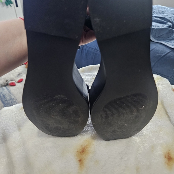 Steve Madden Black Platform Wedge Sandals - Picture 6 of 6